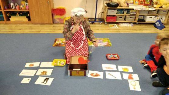 Grafika #30: 05.11.2021 Dzień postaci z bajek gr III