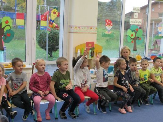 Grafika #9: 22.10.2021 Spotkanie z dietetykiem panem Łukaszem Mielewczykiem