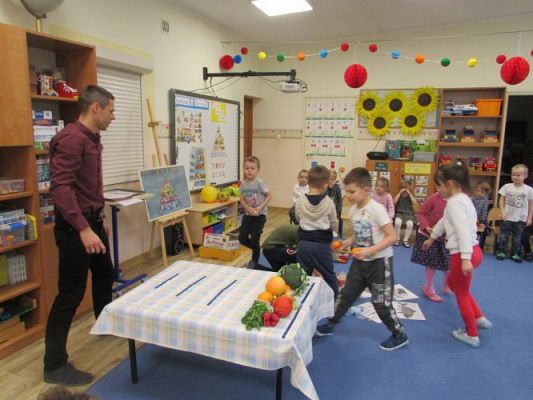 Grafika #25: 22.10.2021 Spotkanie z dietetykiem panem Łukaszem Mielewczykiem