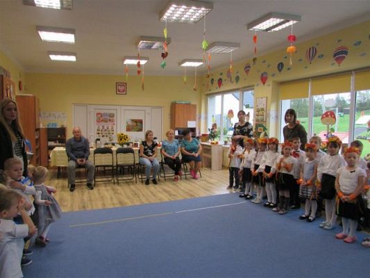 Grafika #8: 14.10.2021 Dzień Edukacji Narodowej