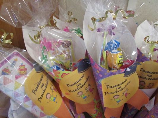 Grafika #2: 14.10.2021 Pasowanie na przedszkolaka