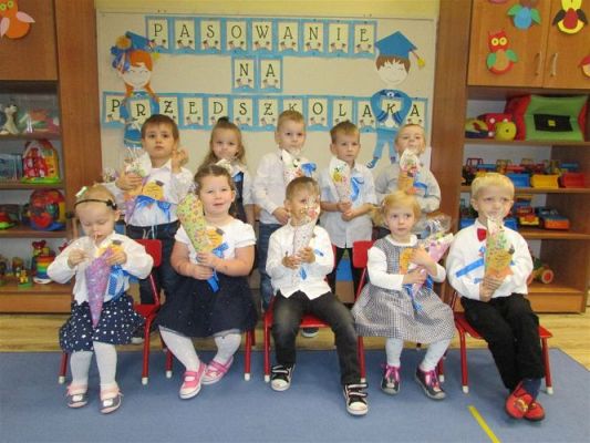Grafika #7: 14.10.2021 Pasowanie na przedszkolaka
