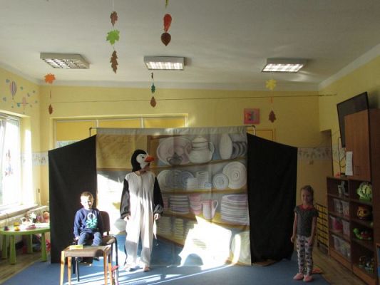 Grafika #9: 12.10.2021 Przedstawienie pt. "Słoń Trąbalski"