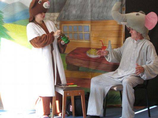 Grafika #34: 12.10.2021 Przedstawienie pt. "Słoń Trąbalski"