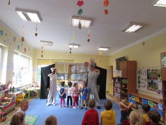 Grafika #44: 12.10.2021 Przedstawienie pt. "Słoń Trąbalski"