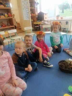 Grafika #5: 11.10.2021 Dzień drzewa gr III