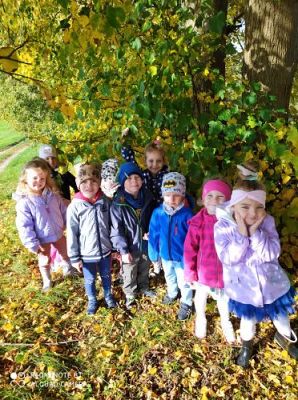 Grafika #21: 08.10.2021 Spacer w kolorach jesieni