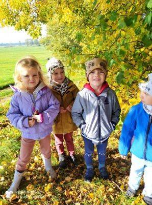 Grafika #25: 08.10.2021 Spacer w kolorach jesieni