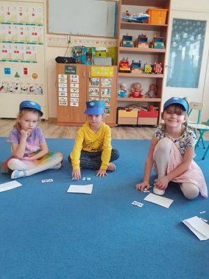 Grafika #39: 08.10.2021 Światowy dzień poczty