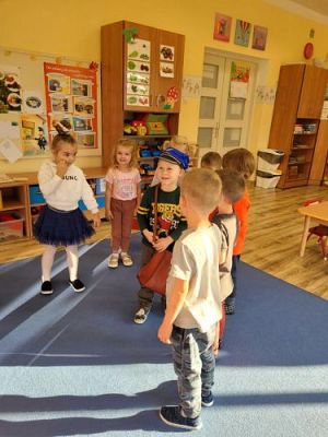 Grafika #48: 08.10.2021 Światowy dzień poczty