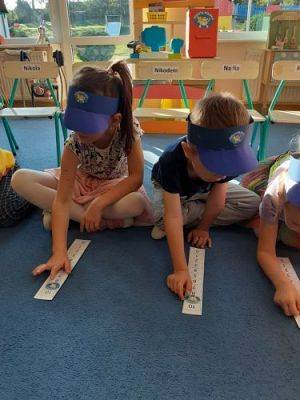 Grafika #49: 08.10.2021 Światowy dzień poczty