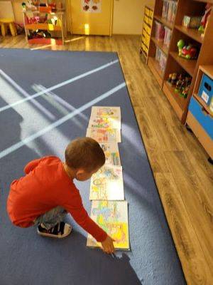 Grafika #51: 08.10.2021 Światowy dzień poczty