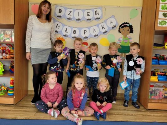 Grafika #1: 30.09.2021 Dzień chłopaka