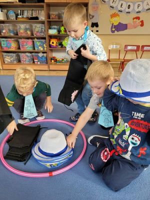 Grafika #3: 30.09.2021 Dzień chłopaka