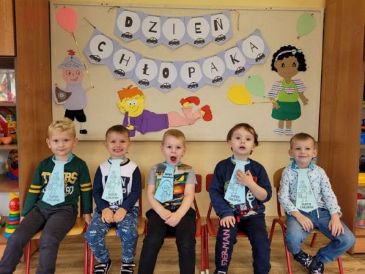 Grafika #19: 30.09.2021 Dzień chłopaka