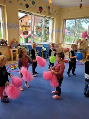 Grafika #29: 30.09.2021 Dzień chłopaka