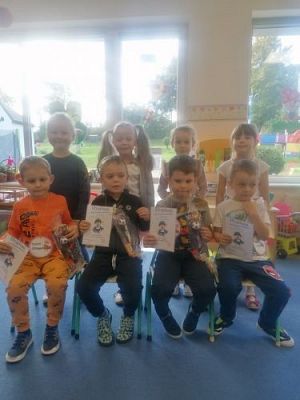 Grafika #30: 30.09.2021 Dzień chłopaka