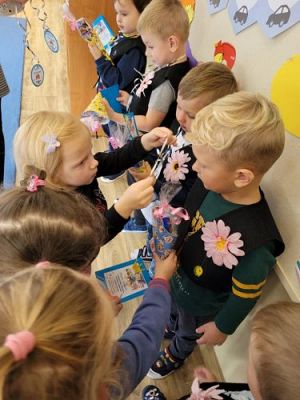 Grafika #46: 30.09.2021 Dzień chłopaka