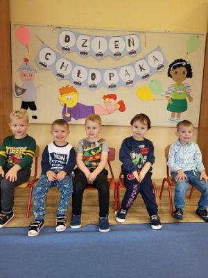 Grafika #50: 30.09.2021 Dzień chłopaka