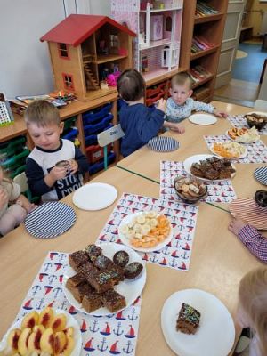 Grafika #55: 30.09.2021 Dzień chłopaka