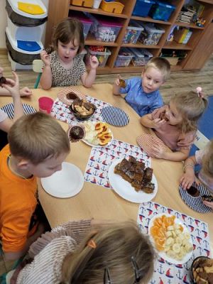 Grafika #57: 30.09.2021 Dzień chłopaka