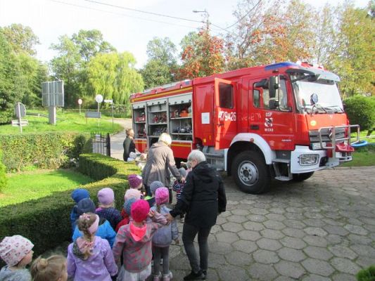 Grafika #1: 29.09.2021 Spotkanie ze strażakiem z OSP w Wicku