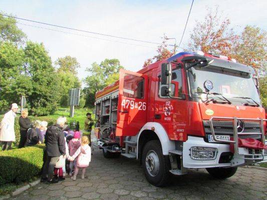 Grafika #11: 29.09.2021 Spotkanie ze strażakiem z OSP w Wicku