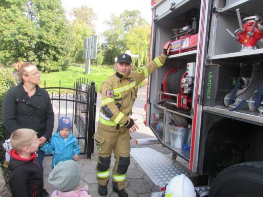 Grafika #14: 29.09.2021 Spotkanie ze strażakiem z OSP w Wicku