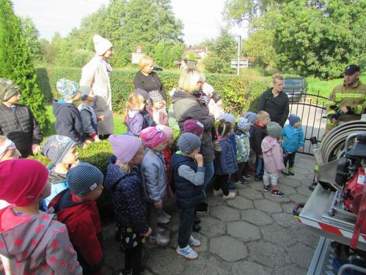 Grafika #16: 29.09.2021 Spotkanie ze strażakiem z OSP w Wicku