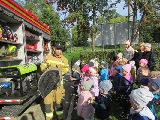 Grafika #23: 29.09.2021 Spotkanie ze strażakiem z OSP w Wicku