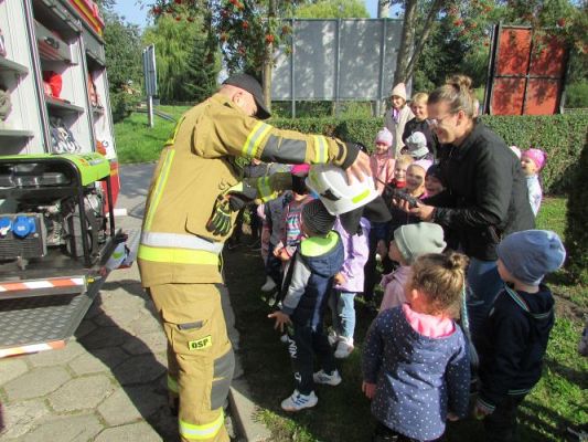Grafika #29: 29.09.2021 Spotkanie ze strażakiem z OSP w Wicku