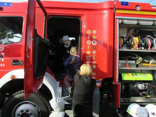 Grafika #40: 29.09.2021 Spotkanie ze strażakiem z OSP w Wicku