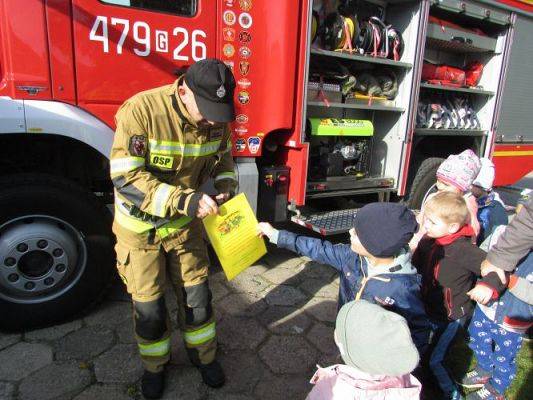 Grafika #53: 29.09.2021 Spotkanie ze strażakiem z OSP w Wicku
