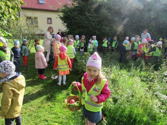 Grafika #38: 21.09.2021 Wycieczka do sadu i ogrodu