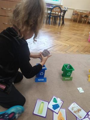 Grafika #10: 17.09.2021 Zajęcia edukacyjne - Myślę, wiec nie śmiecę