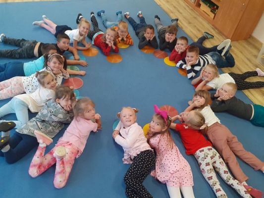 Grafika #16: 16.09.2021 Dzień kropki gr III