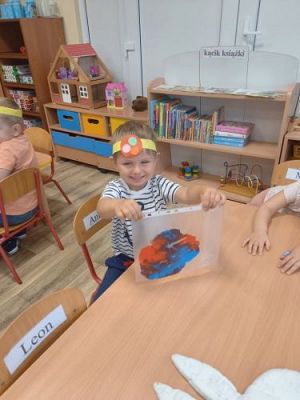 Grafika #1: 16.09.2021 Dzień kropki gr I