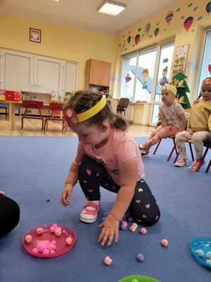 Grafika #8: 16.09.2021 Dzień kropki gr I