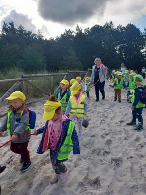 Grafika #20: 15.09.2021 Wycieczka do Łeby - Zabawy na plaży