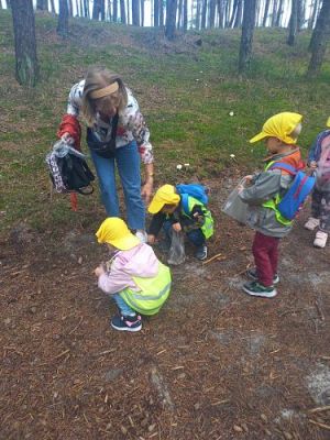 Grafika #10: 15.09.2021 Wycieczka do Łeby - Spacer po lesie