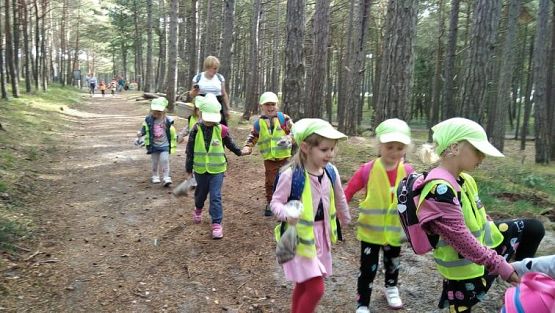 Grafika #11: 15.09.2021 Wycieczka do Łeby - Spacer po lesie