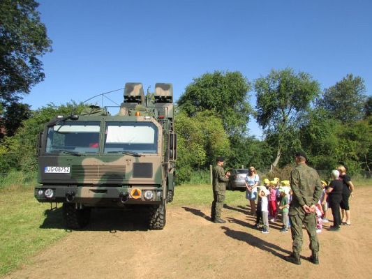 Grafika #6: 10.09.2021 Pokaz pojazdów służb mundurowych