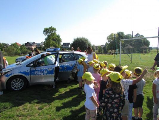 Grafika #7: 10.09.2021 Pokaz pojazdów służb mundurowych