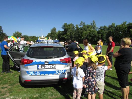 Grafika #12: 10.09.2021 Pokaz pojazdów służb mundurowych