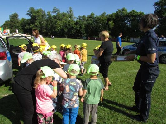 Grafika #17: 10.09.2021 Pokaz pojazdów służb mundurowych