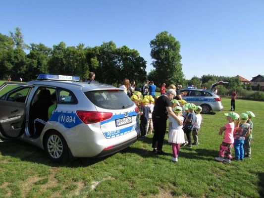 Grafika #18: 10.09.2021 Pokaz pojazdów służb mundurowych