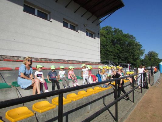 Grafika #9: 10.09.2021 Konkurencje sportowe na Stadionie w Charbrowie