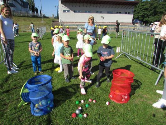 Grafika #27: 10.09.2021 Konkurencje sportowe na Stadionie w Charbrowie