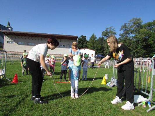 Grafika #55: 10.09.2021 Konkurencje sportowe na Stadionie w Charbrowie