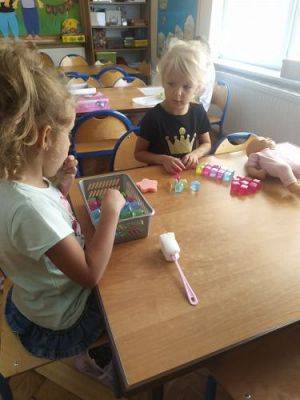 Grafika #2: Pierwsze dni w przedszkolu w gr.II